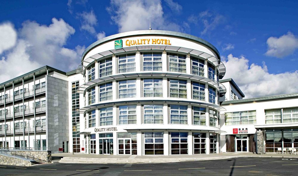 Maldron & Leisure Centre Hotel