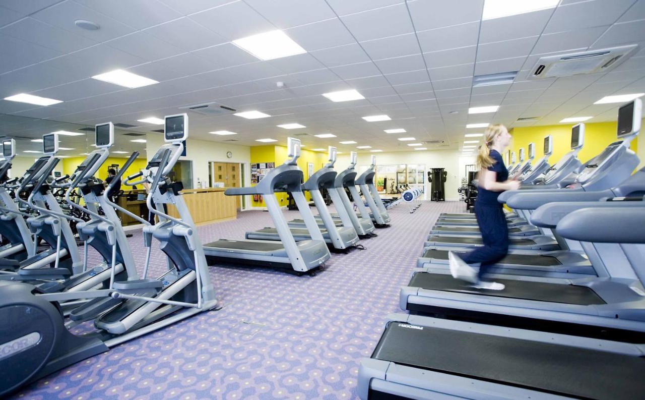Hotel Maldron & Leisure Centre 3*